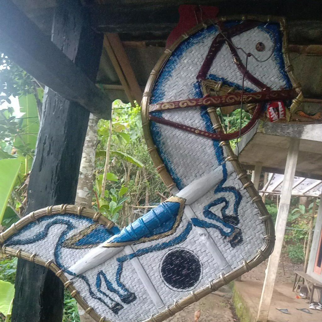 Jaran kepang anak sd dan smp