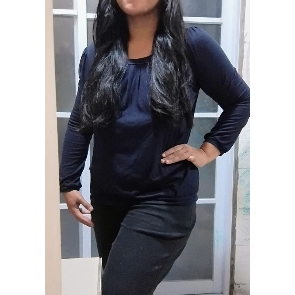 atasan kaos lengan panjang wanita biru Dongker preloved