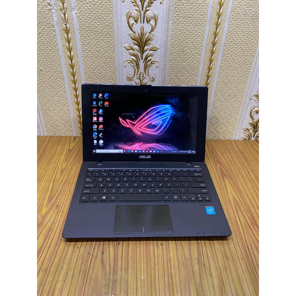 Laptop Notebook Asus X200M