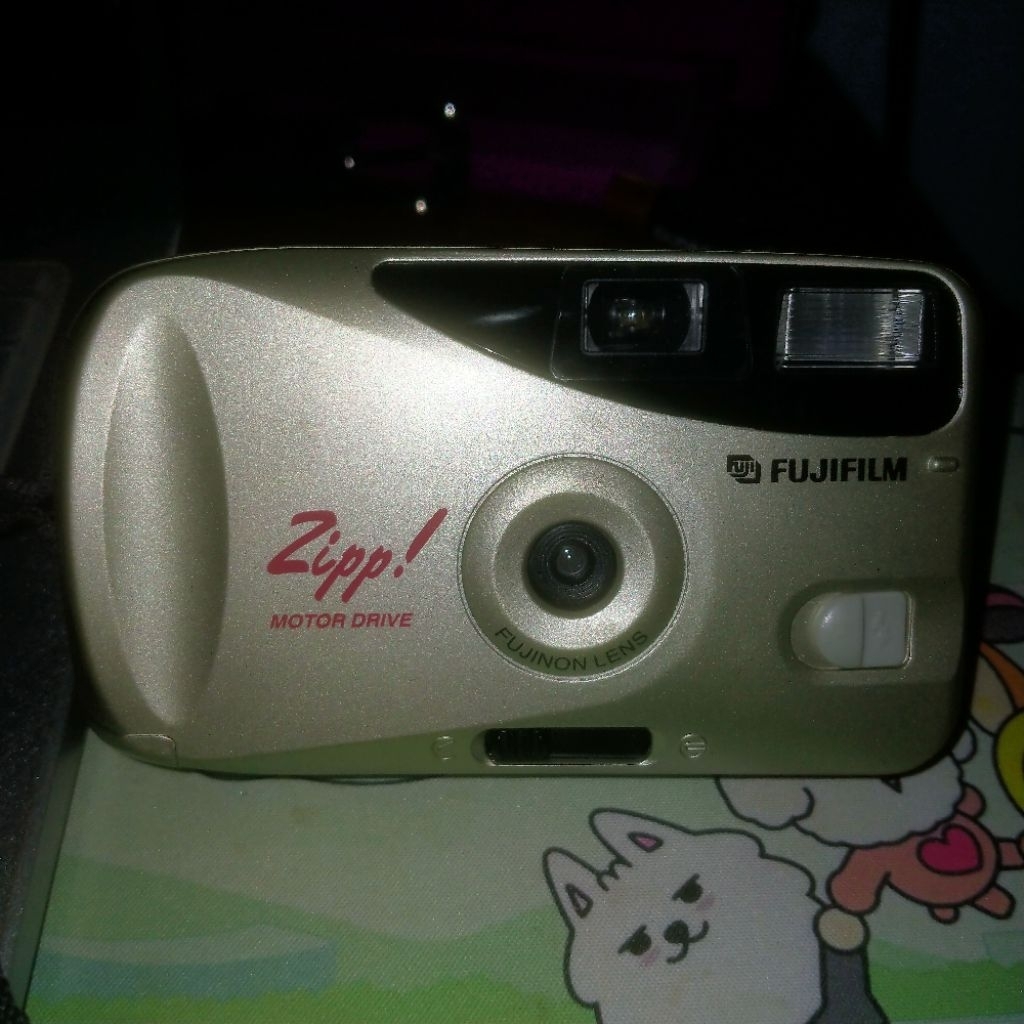 [read desk] KAMERA ANALOG FUJIFILM ZIPP