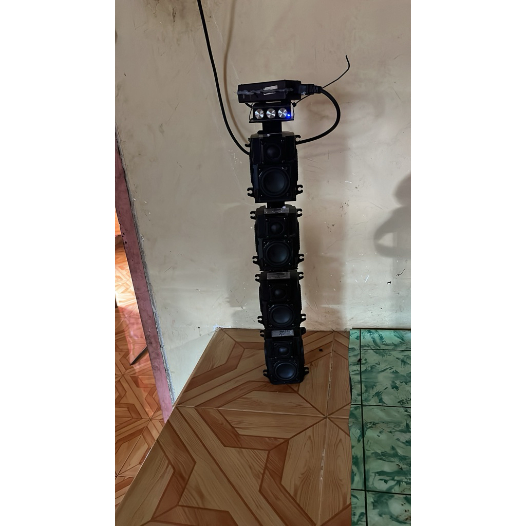 speaker harman/kardon ad68. amplifier whuzi zk 502MT