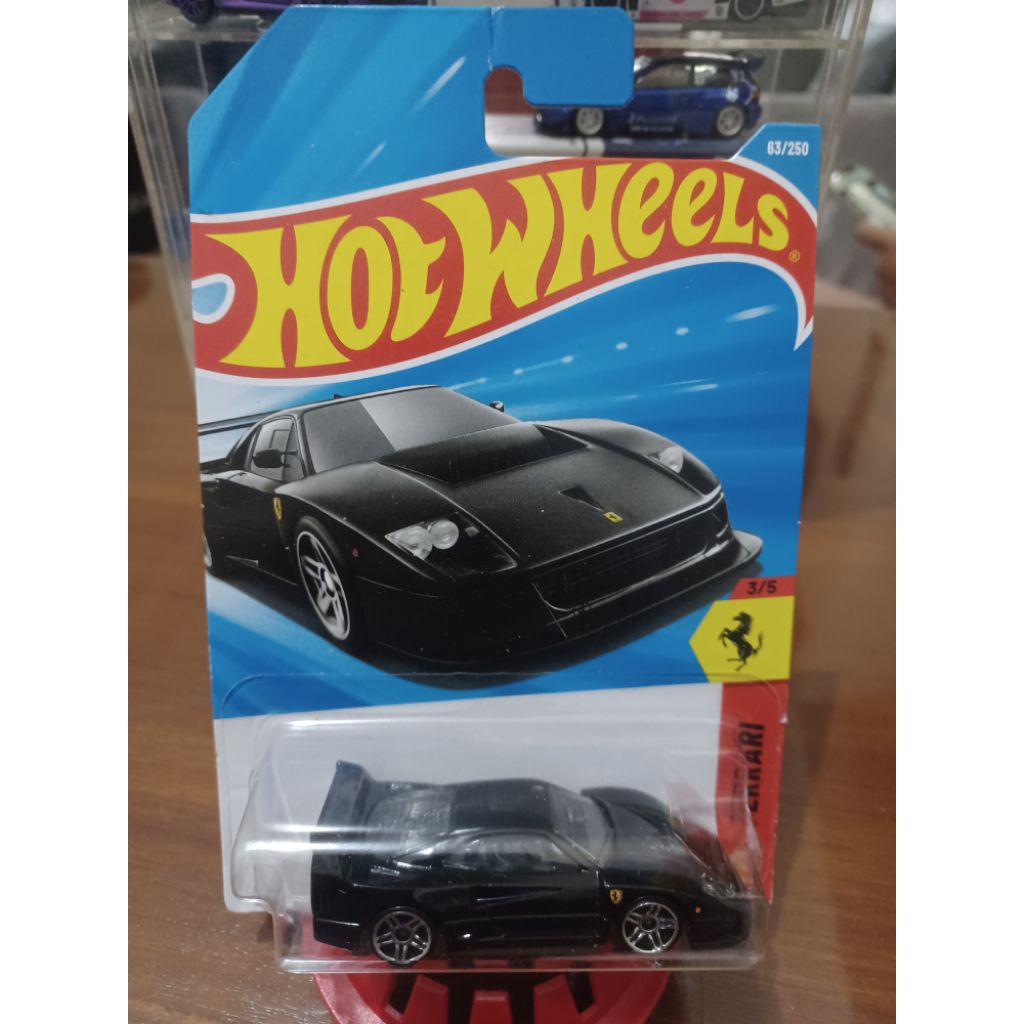 Hot Wheels Ferari F40 (Hitan)