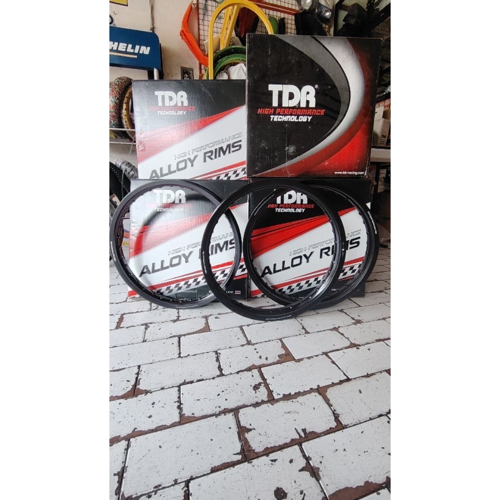 tdr velg wx ring 18 warna hitam lebar 160 185 215