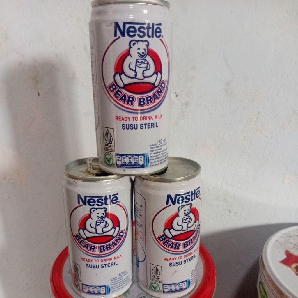 Kaleng susu ber brand kosong