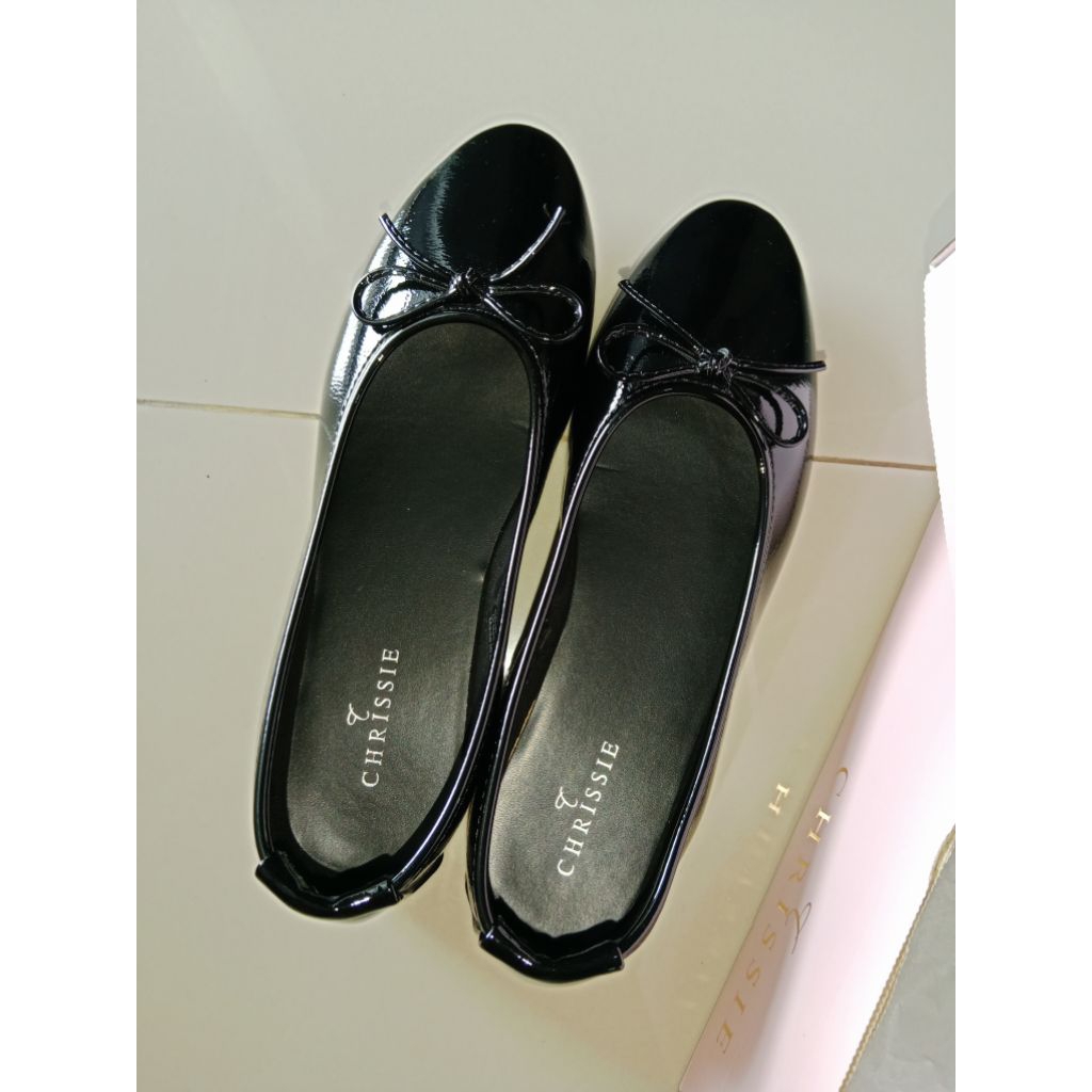 preloved flatshoes payless chrissie ukuran 39