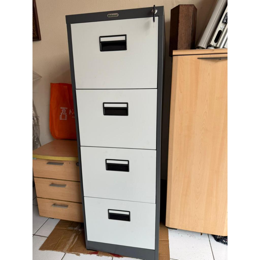 Filling Cabinet Besi 4 laci Cabinet Besi laci