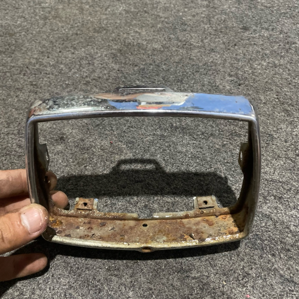 ring cover frame lampu depan rc80 rc100 original