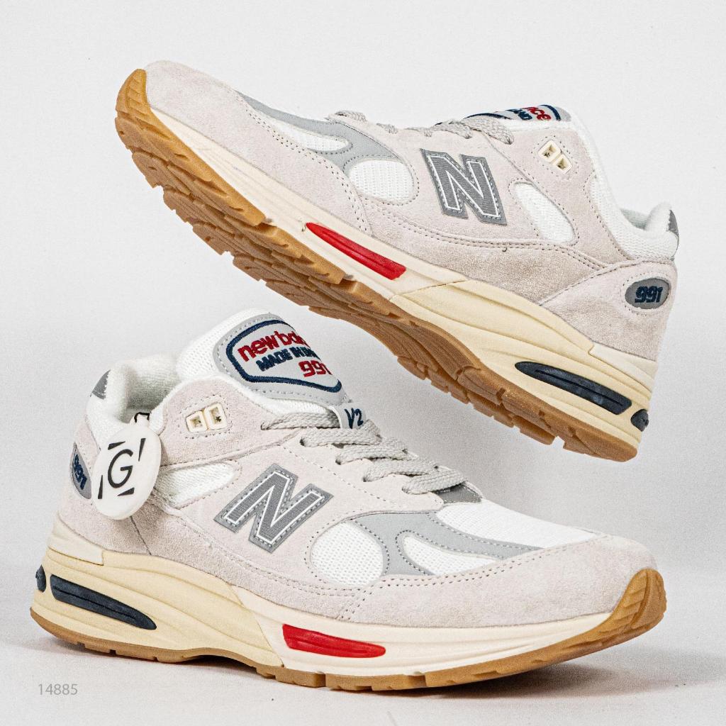 Sepatu New Balance NB 991V2 Vintage Made in England Sneakers Authentic