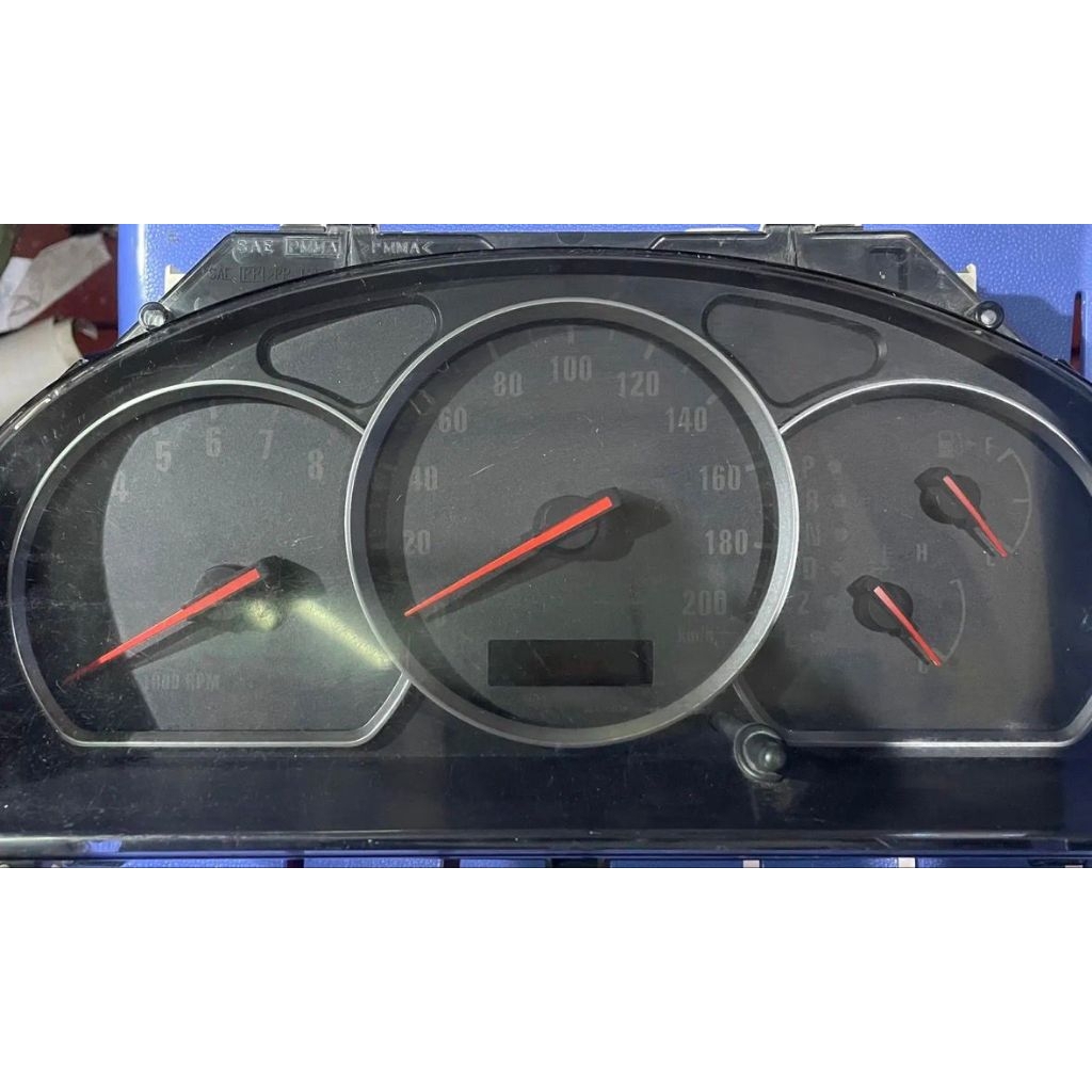 SPEEDOMETER ESCUDO MATIC ORIGINAL
