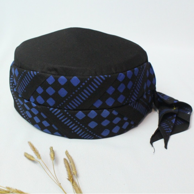 Poleng Sogan / Peci Batik Jogokaryan / Peci Khas Jogokariyan