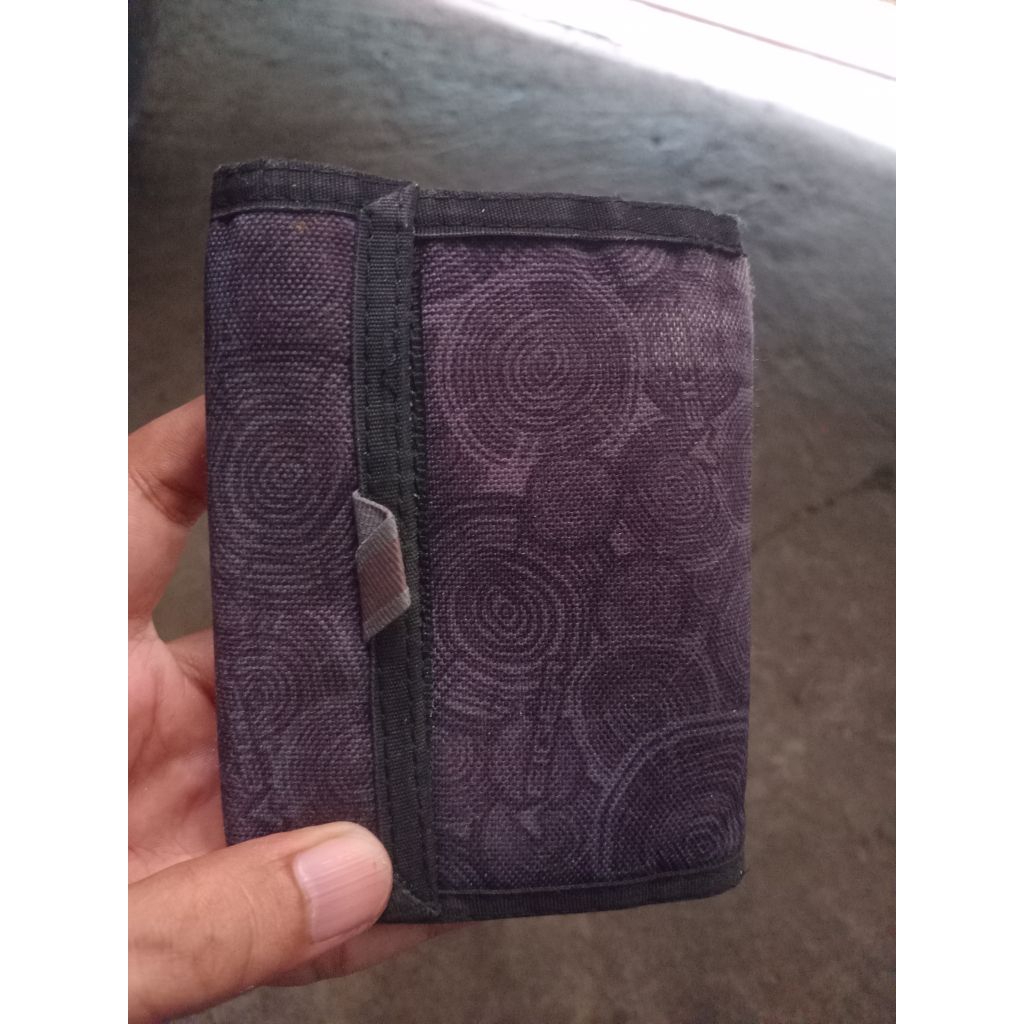 DOMPET EIGER