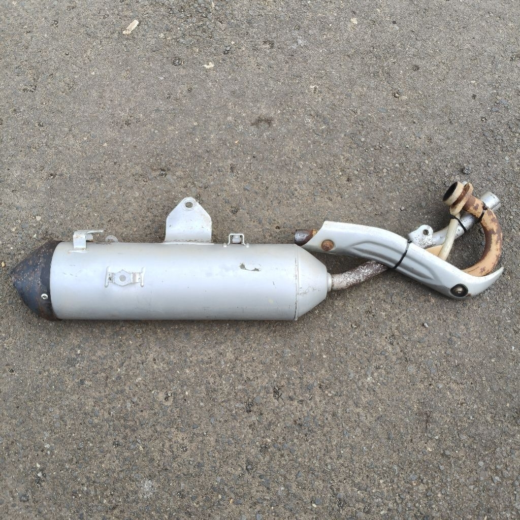 Knalpot standar KLX 150 Original