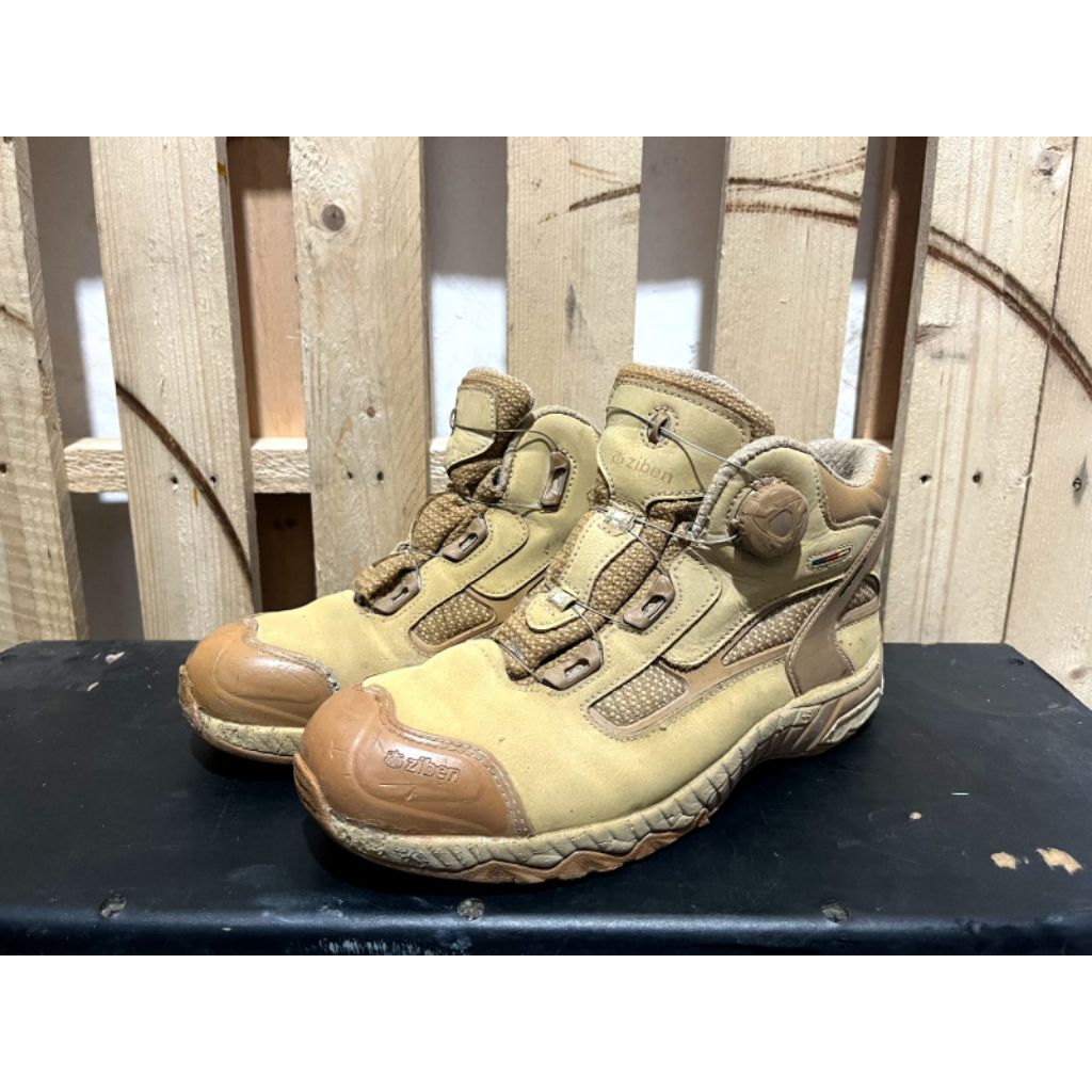 sepatu safety ujung besi ziben sz 42