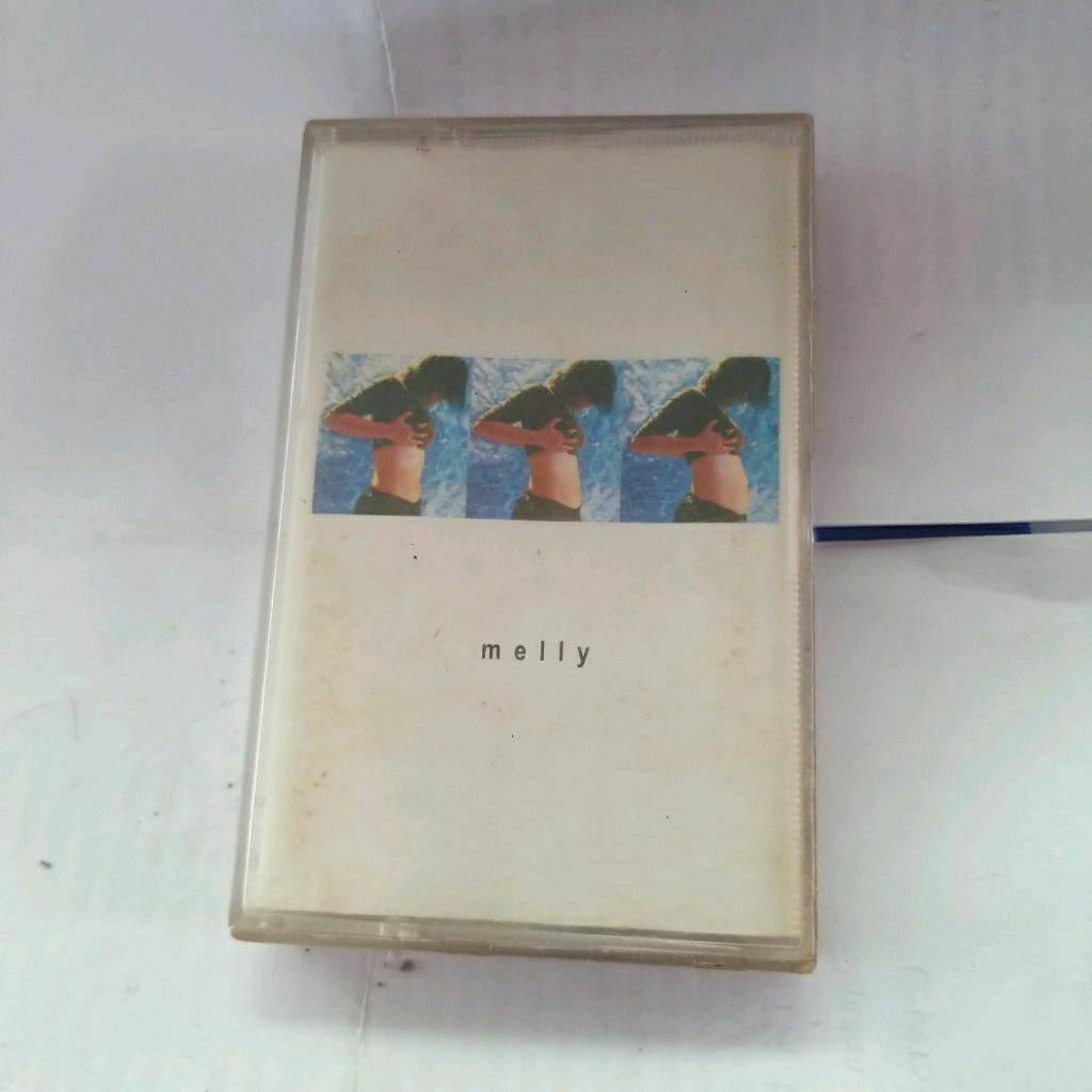 kaset pita melly goeslaw melly