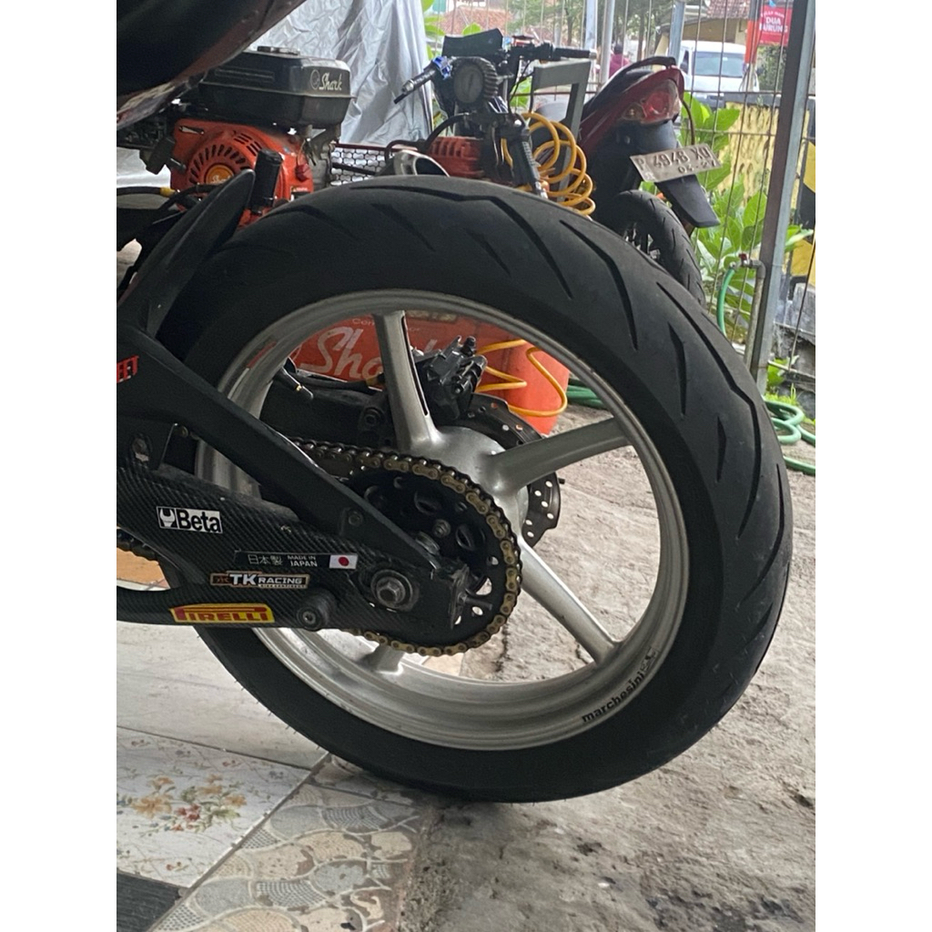 Aspira rs-01 (Pirelli diablo rosso sport)