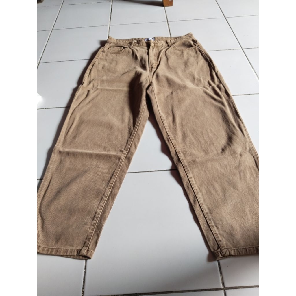 loose jeans wanita (preloved)