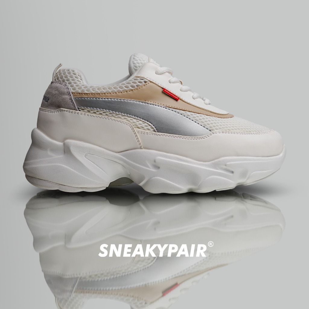 SNEAKYPAIR Morph Mideast White Sepatu Wanita Sneakers Shoes