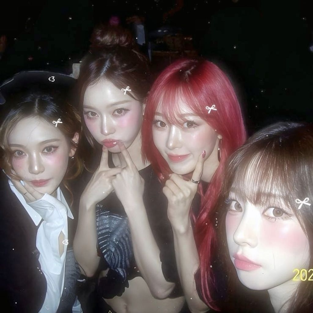 Aespa Photocard Official/Hyper Line Official MD Acrylic Stand