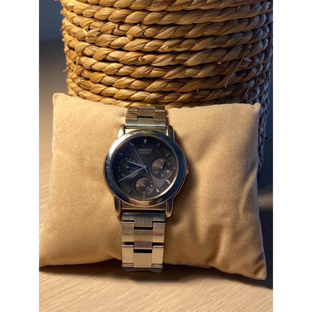 Seiko Lucent Stainless Steel Silver Black Dial Elegant