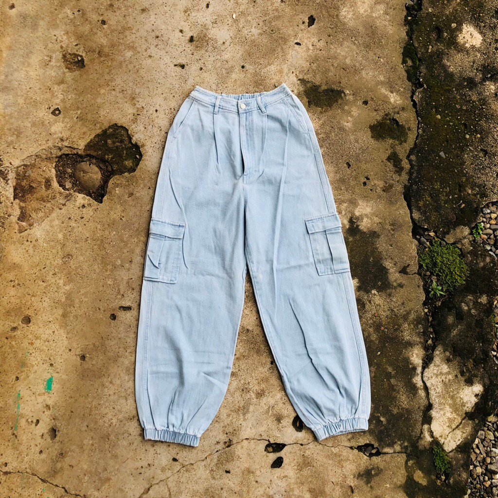 Ballon pants denim cargo by wego ( second/bekas )
