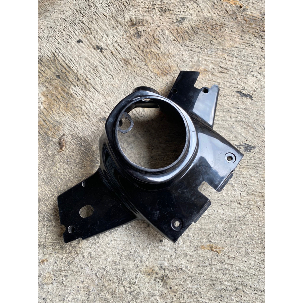 batok depan bawah Suzuki rc 100 spirit bravo Original nos baru