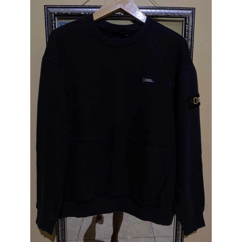crewneck national geographic