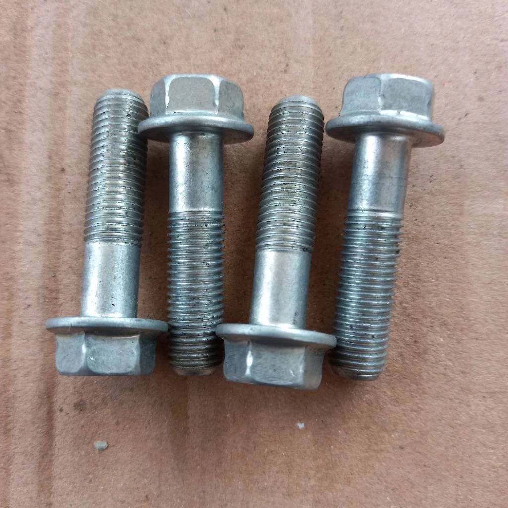 BAUT SEGITIGA SHOCK DEPAN BEAT VARIO SCOOPY ORIGINAL SECOND