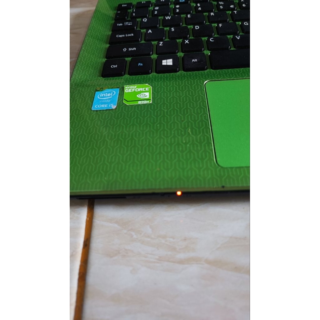 ACER E5-471G..I5 GEN4,,