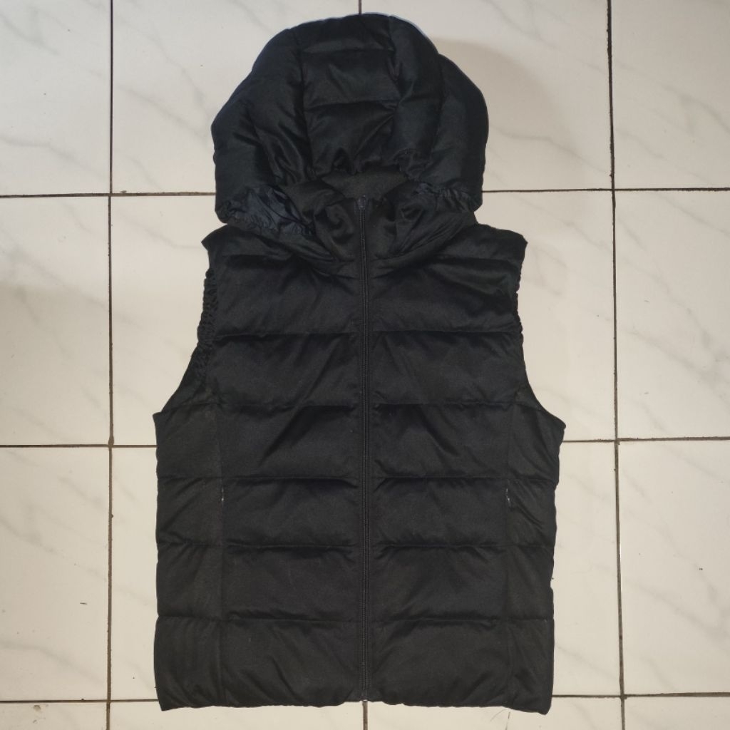 uniqlo hoodie padded vest ladies navy L