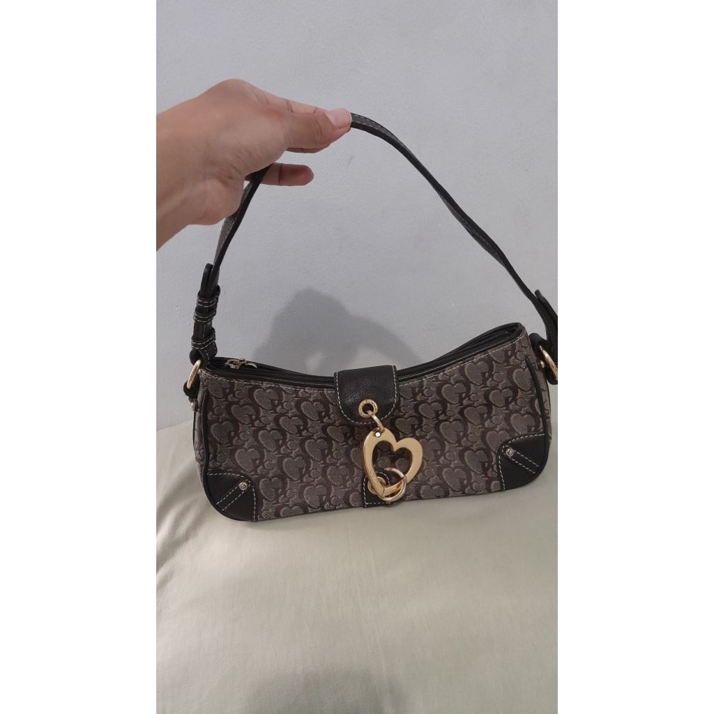[PRELOVED] LOVCAT HEART CHARM VINTAGE SHOULDER BAG