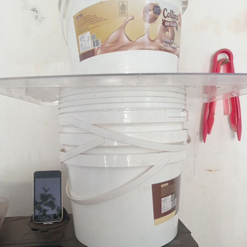 Kaleng Ember Bekas Selai Glaze 5 kg