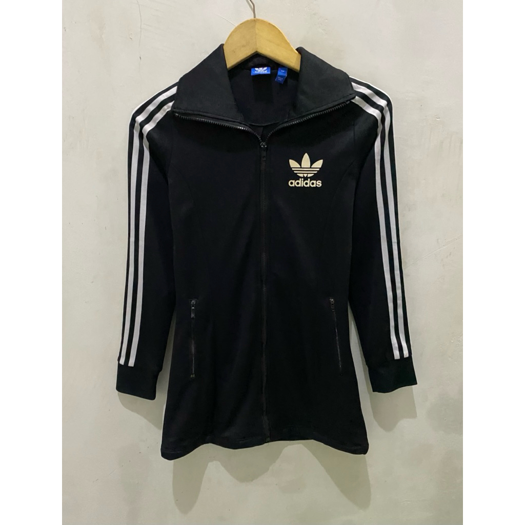 tracktop Adidas dress Eropa
