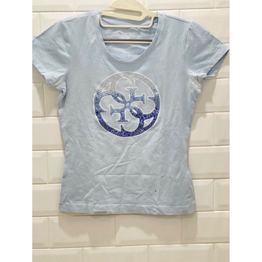 PRELOVED Baju merk GUESS