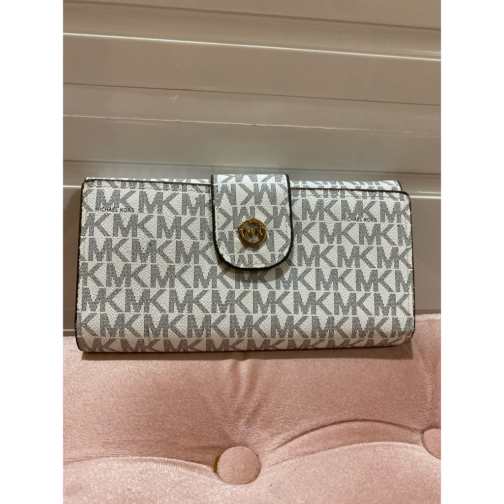 Sale Dompet Panjang MK Motif Defect Warna Putih Ambyarrr