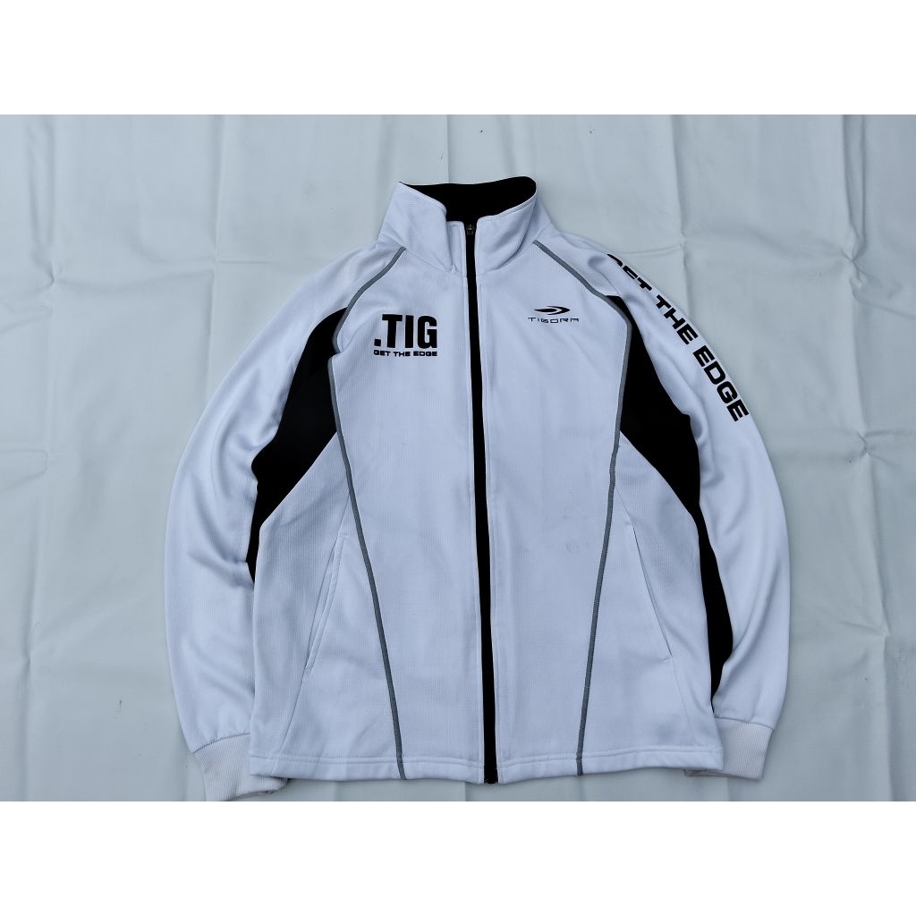 tracktop brand TIGORA