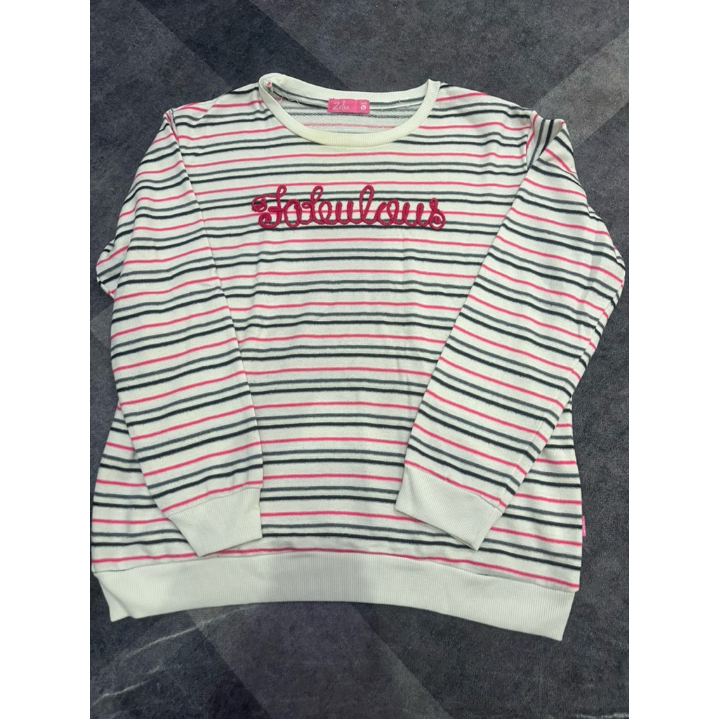 Sweater wanita Zelia