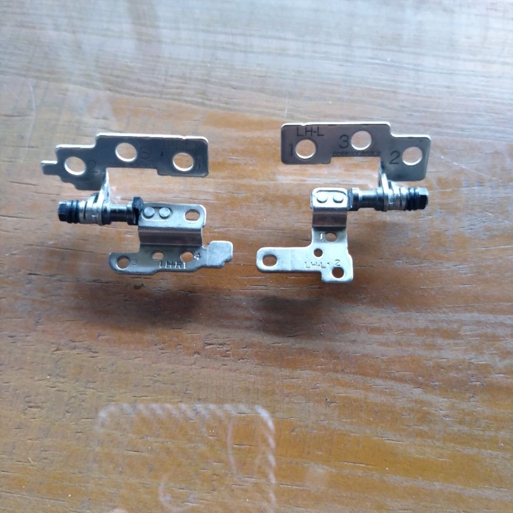 engsel laptop hp Elitebook 820 g1