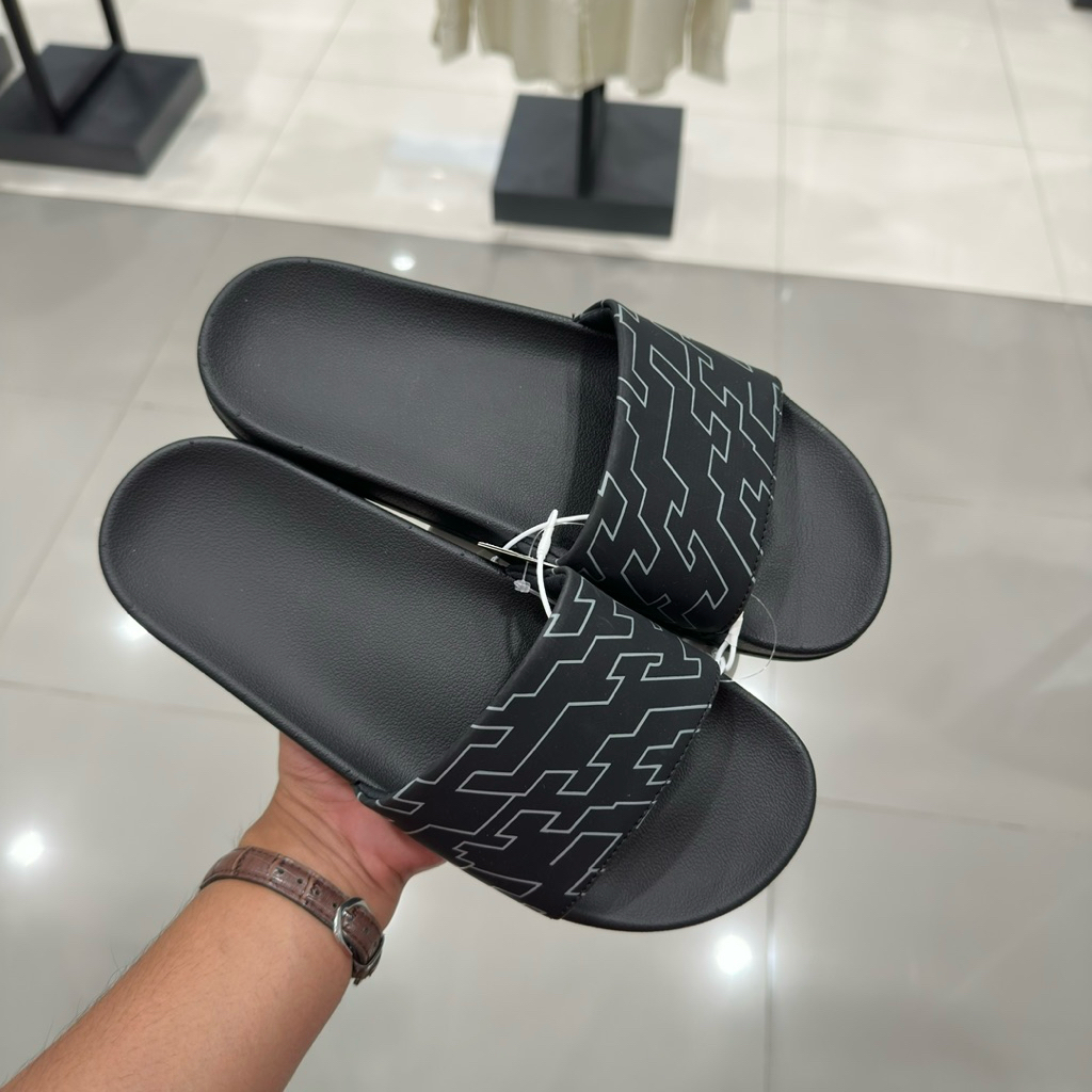 Nevada sandal selop slipper karet pria