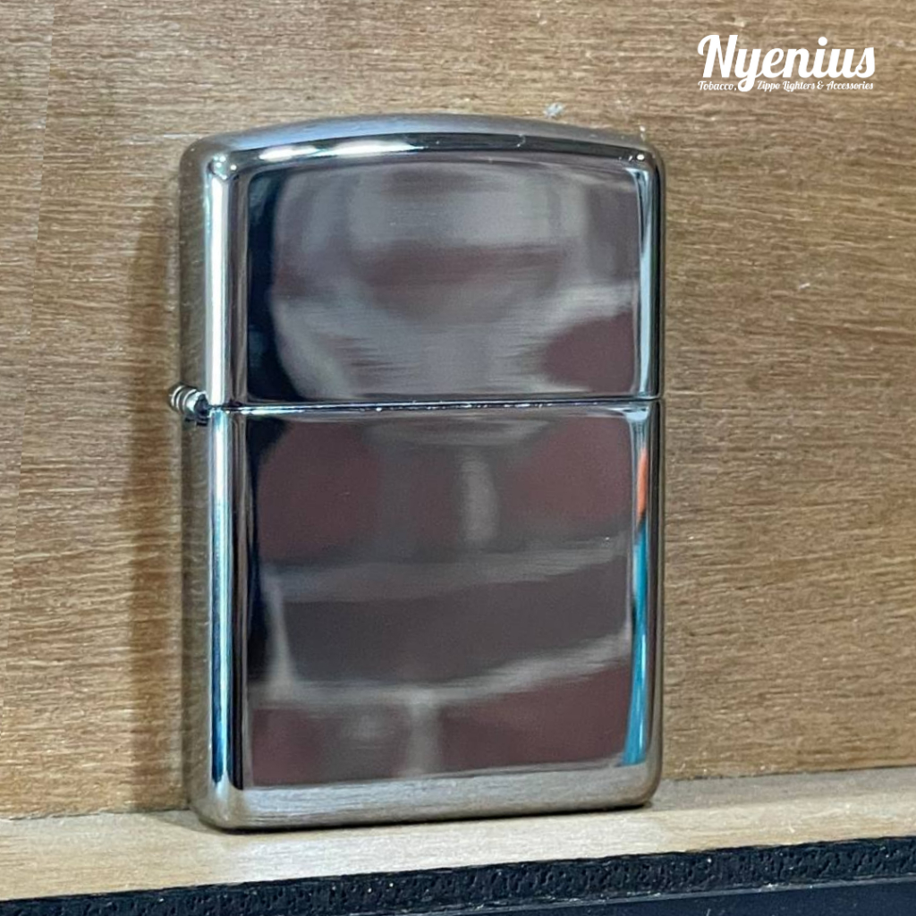 Zippo 167 Armor High Polish Chrome 2016, New Old Stock (NOS)