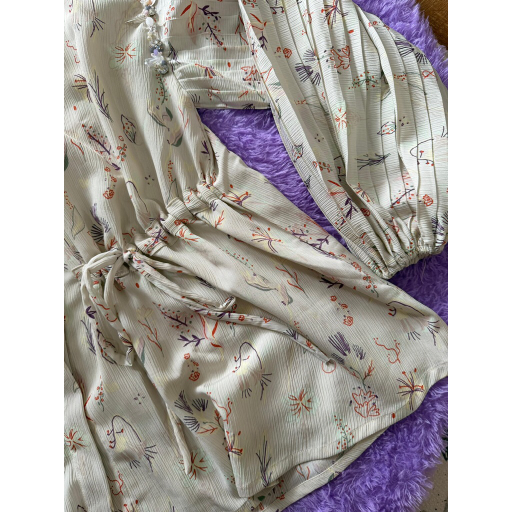 Preloved blouse JennaKaia XL