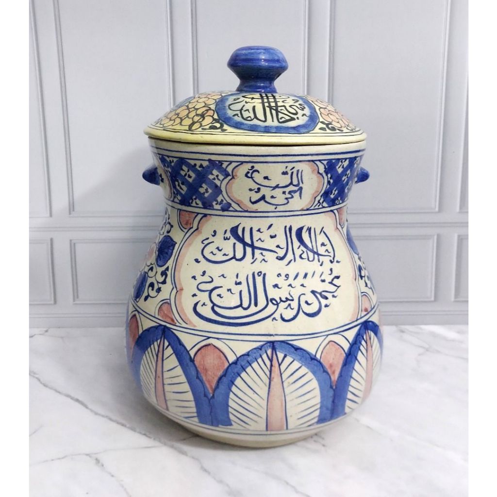 Vintage Antik Keramik Guci Kaligrafi Biru Pink Flower Handmade Lukis Tangan