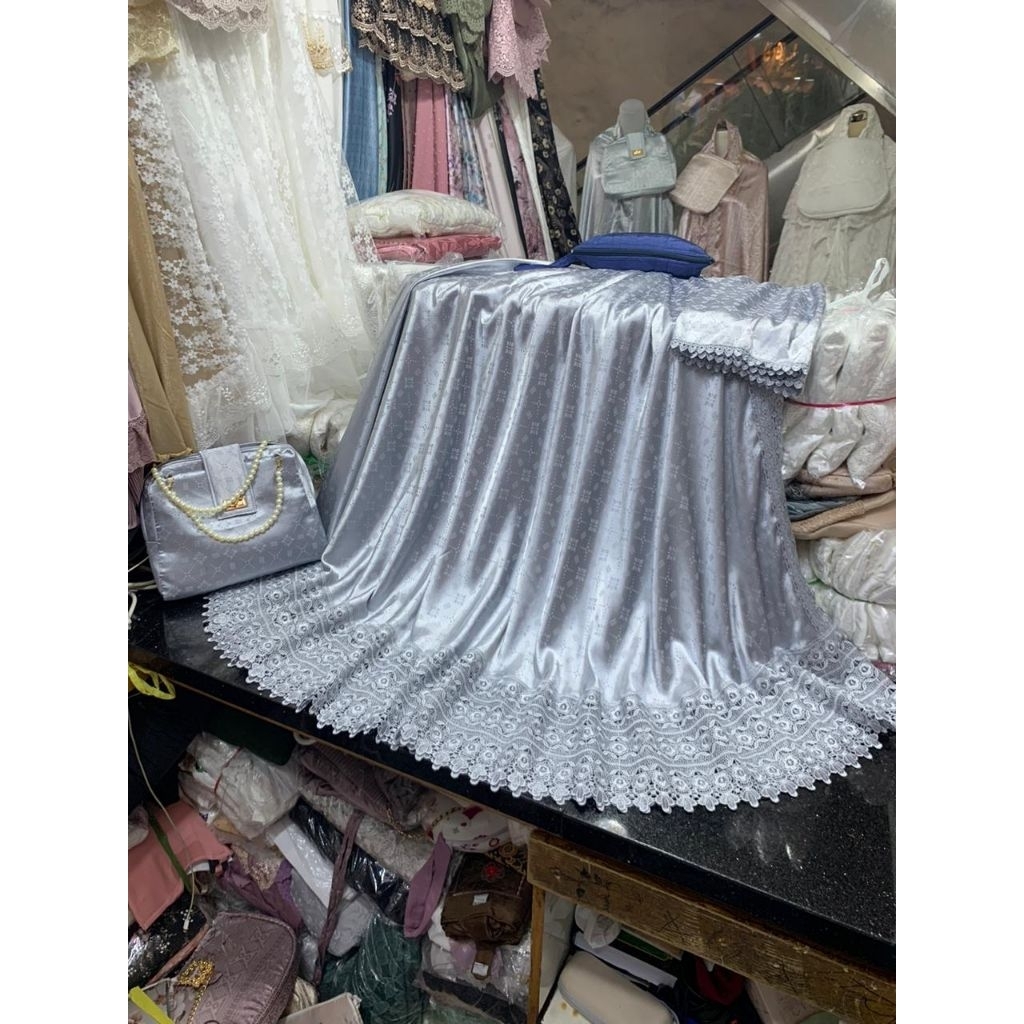 mukena premium sutra silk dengan lace renda mewah