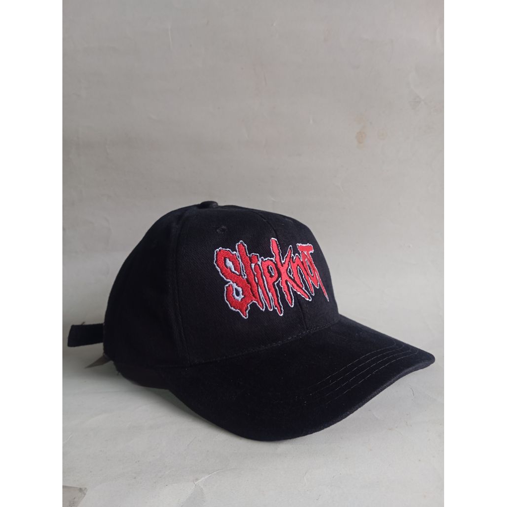 topi slipknot logo
