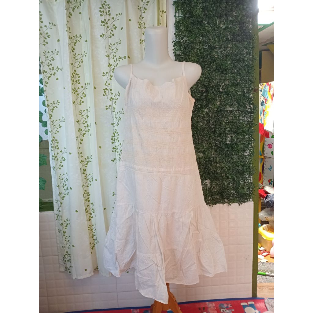 Dress tali satu putih bunga smoke karet wanita