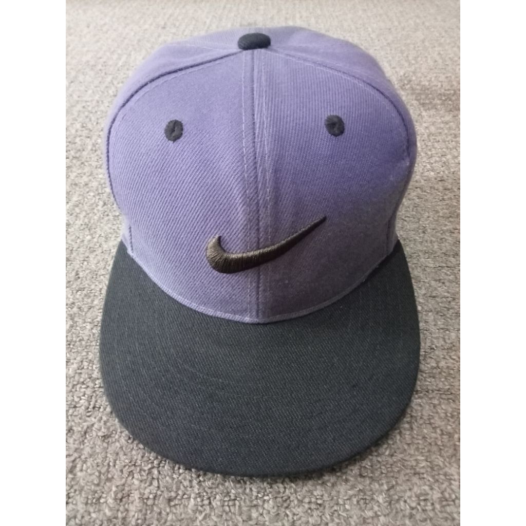 Leader LOGA SnapBack Cap Hat Purple Black 'NIKE' Logo Embroidered