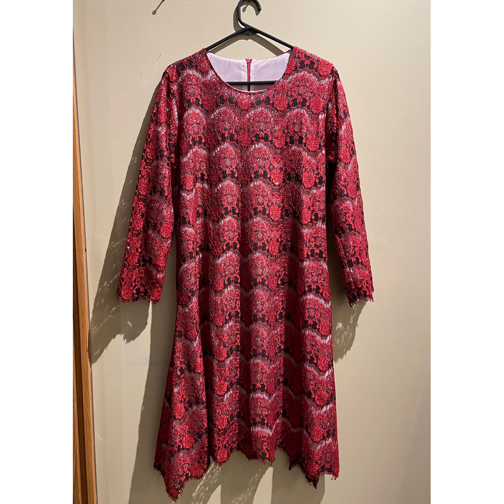 [PRELOVED] Tunik Lace Brokat Premium Merah Maroon - Elegant & Classy