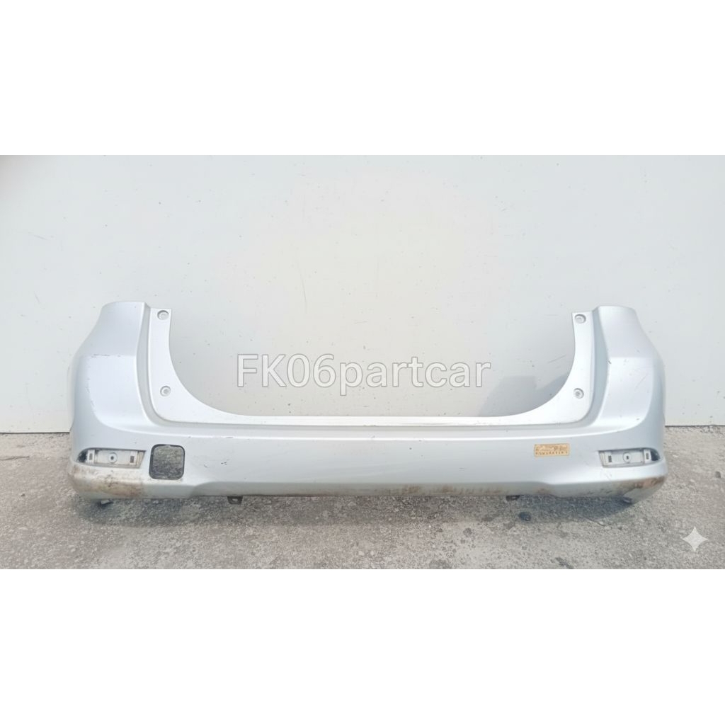 bumper belakang avanza veloz 2020