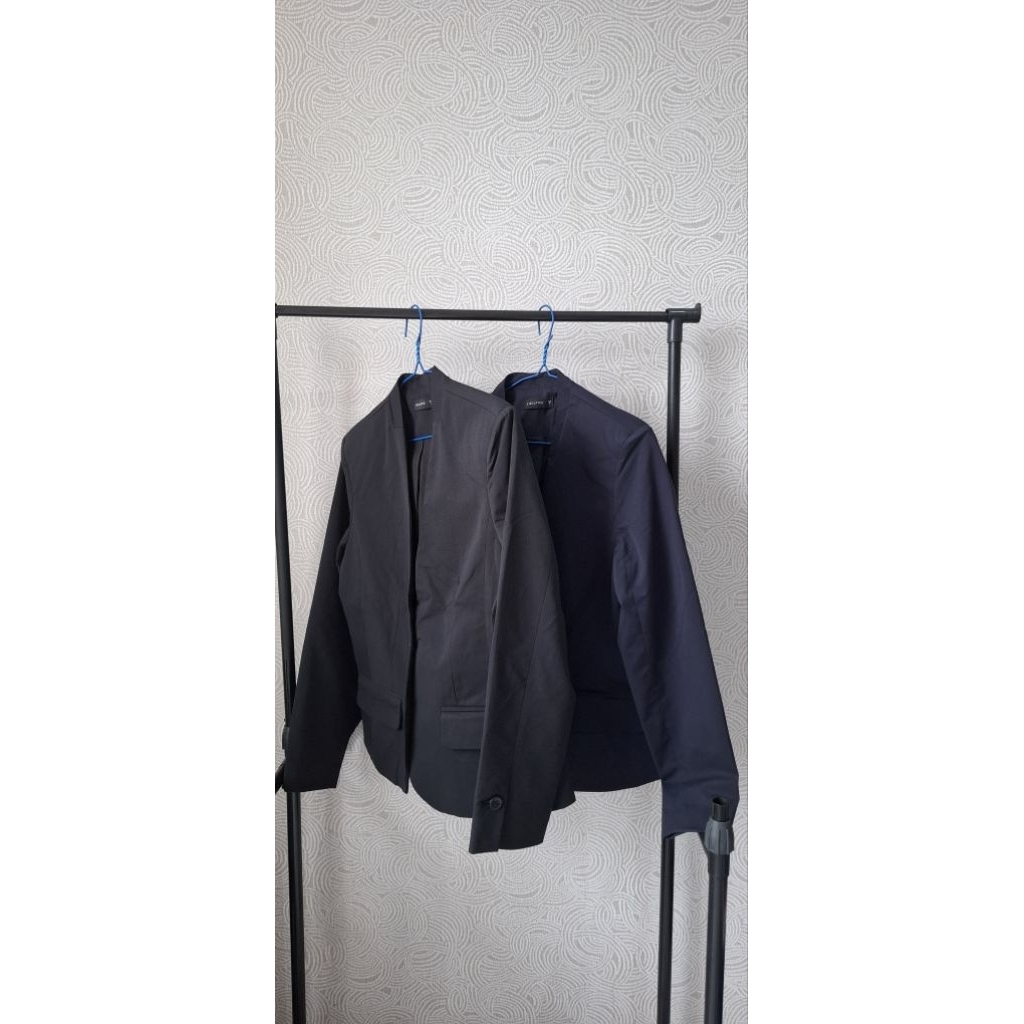 THE EXECUTIVE Blazer Wanita Size S