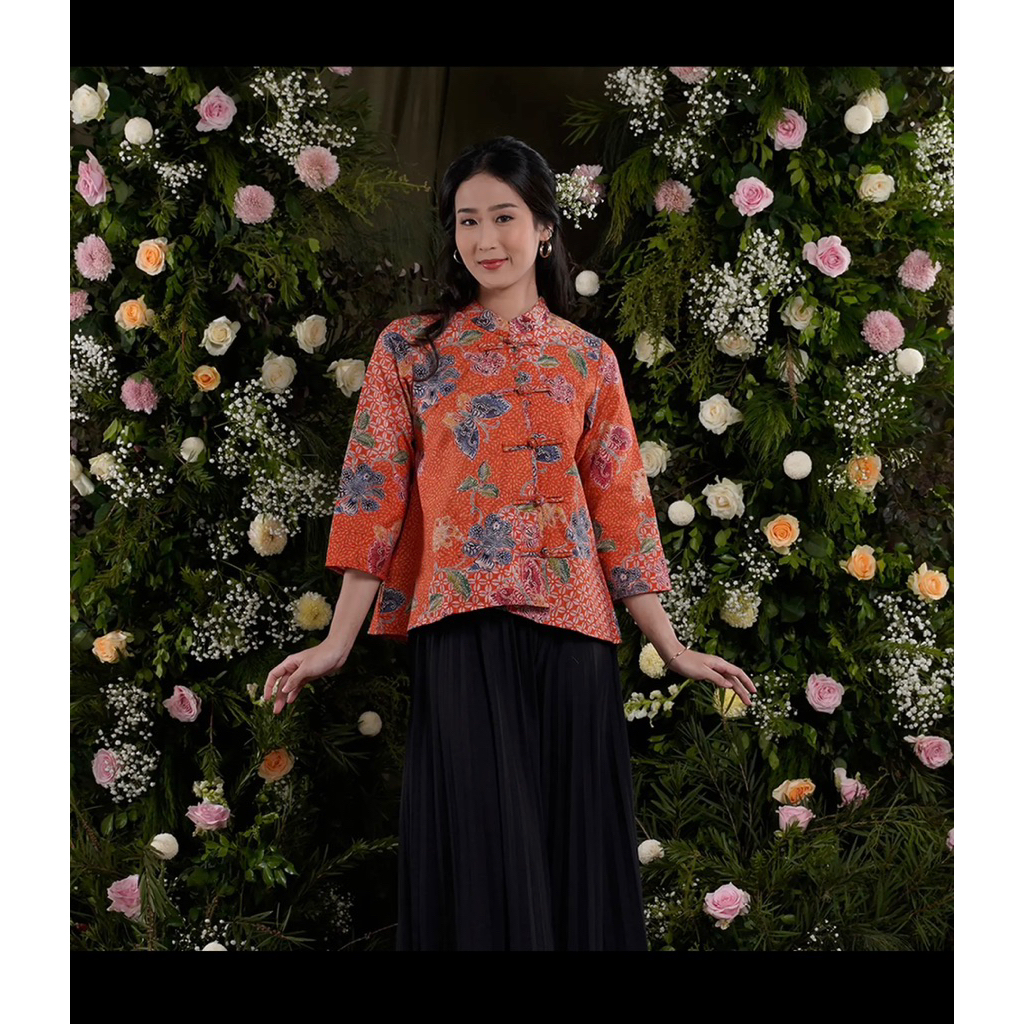 NONA RARA Batik size XL (Preloved)