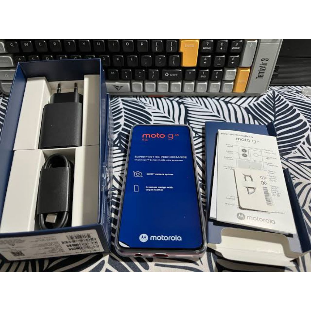 motorola G67